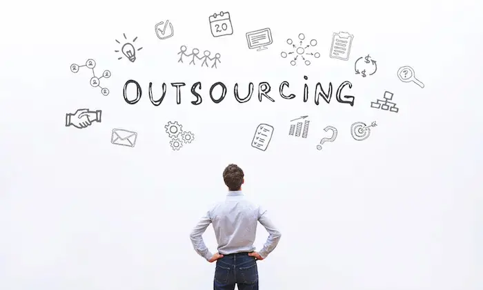 Advantages of Outsourcing Content Creation to Professional Content Writers