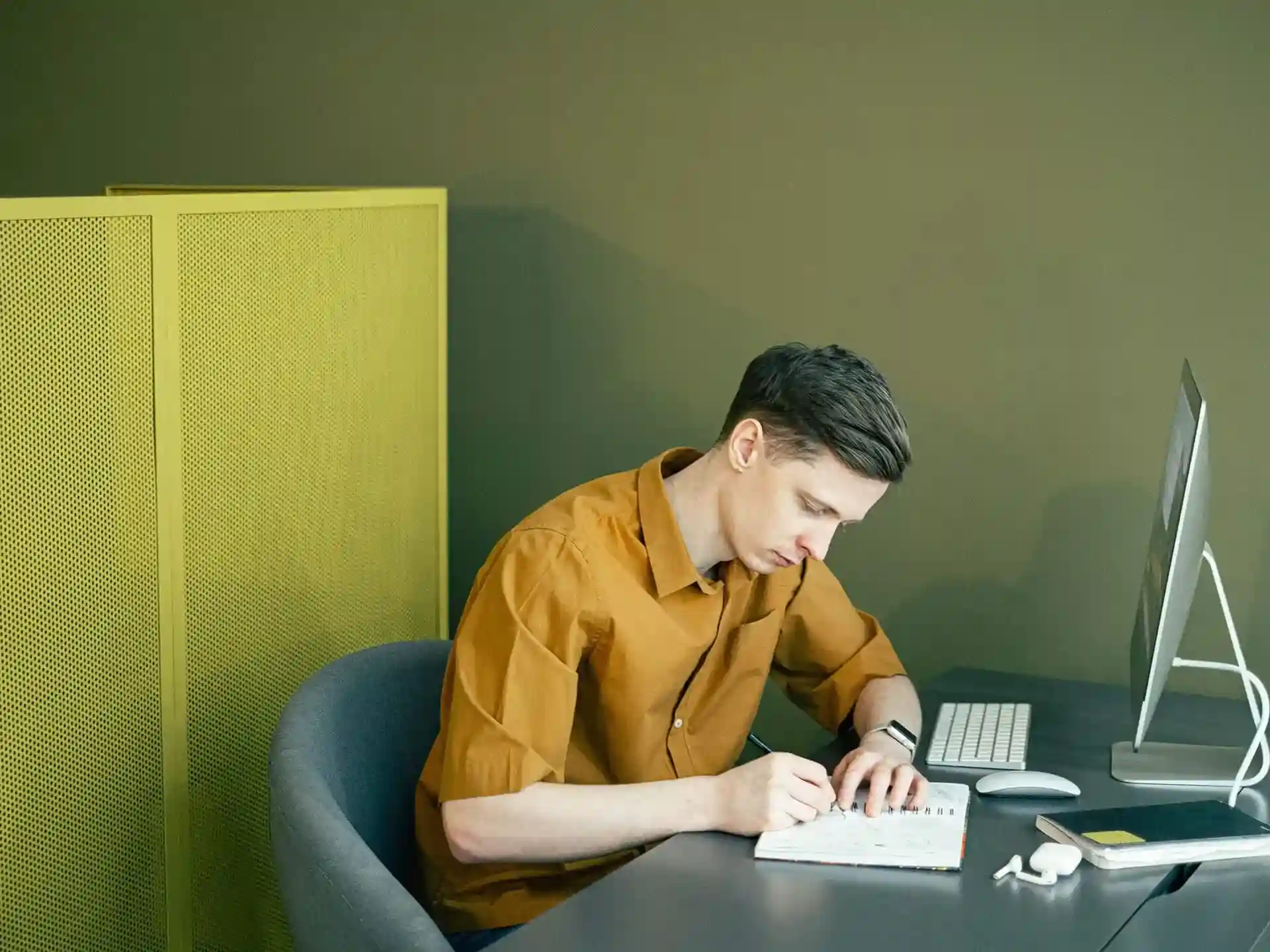 Why You Need White Paper Writing Services to Increase Sales