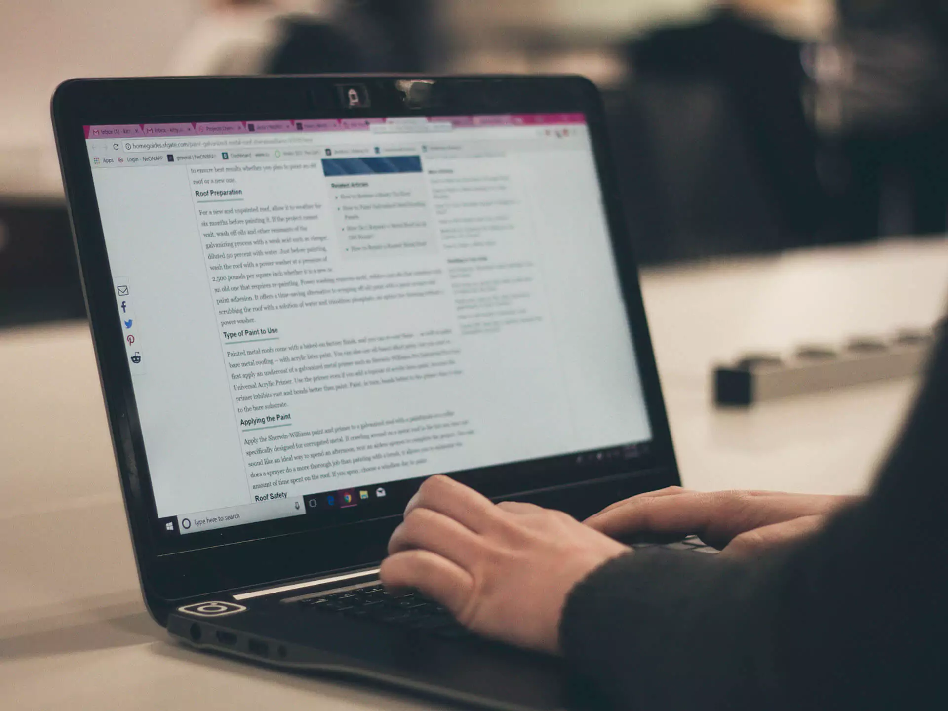 Online Business Growth with Custom Content Writing
