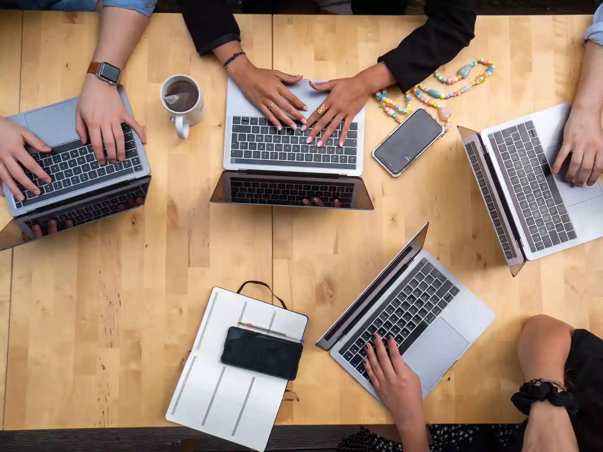Guide to Find Web Content Writing Services That Will Boost Your Business