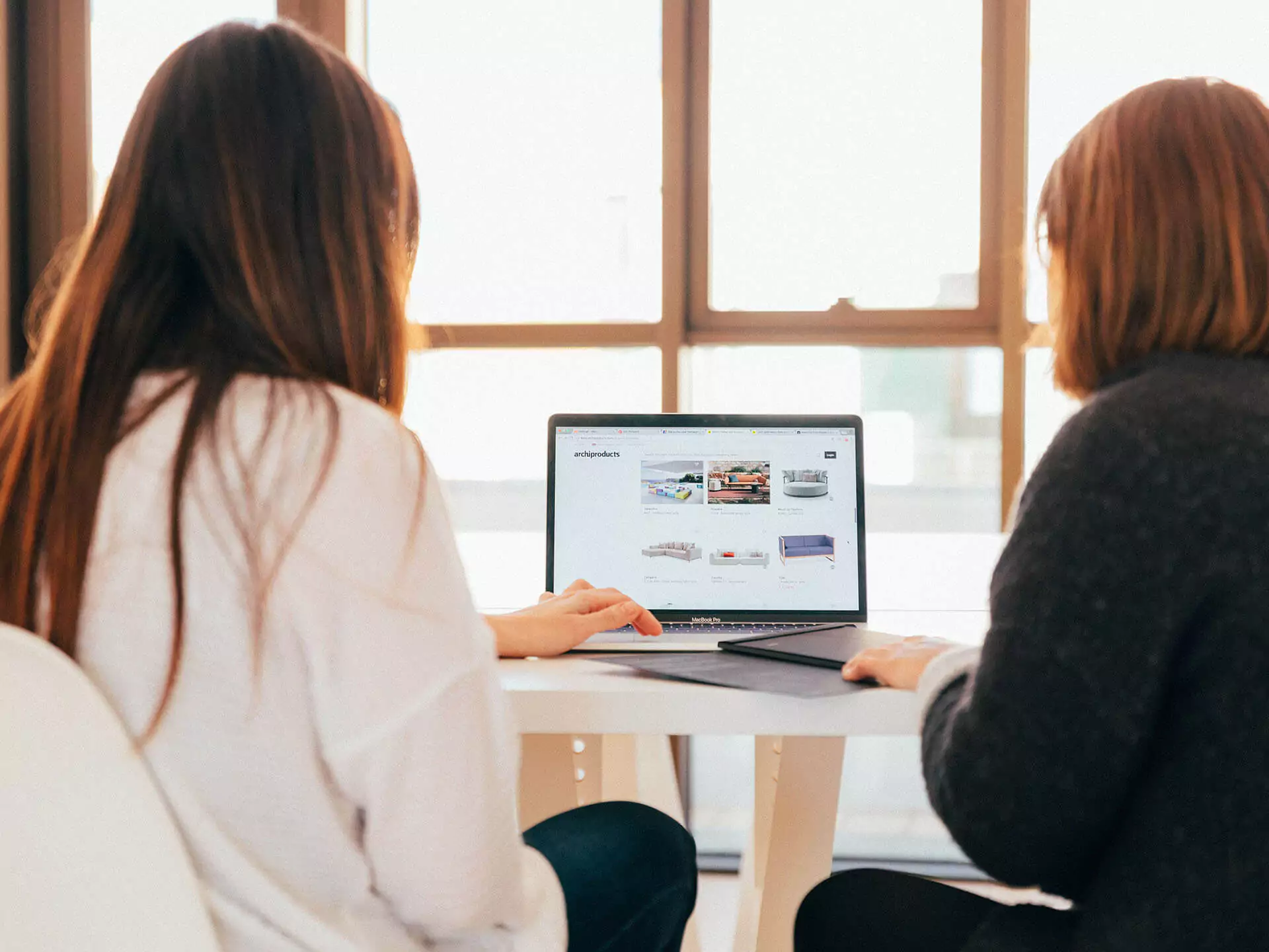 Reasons Why Website Content Writers Are Essential for a Company to Grow
