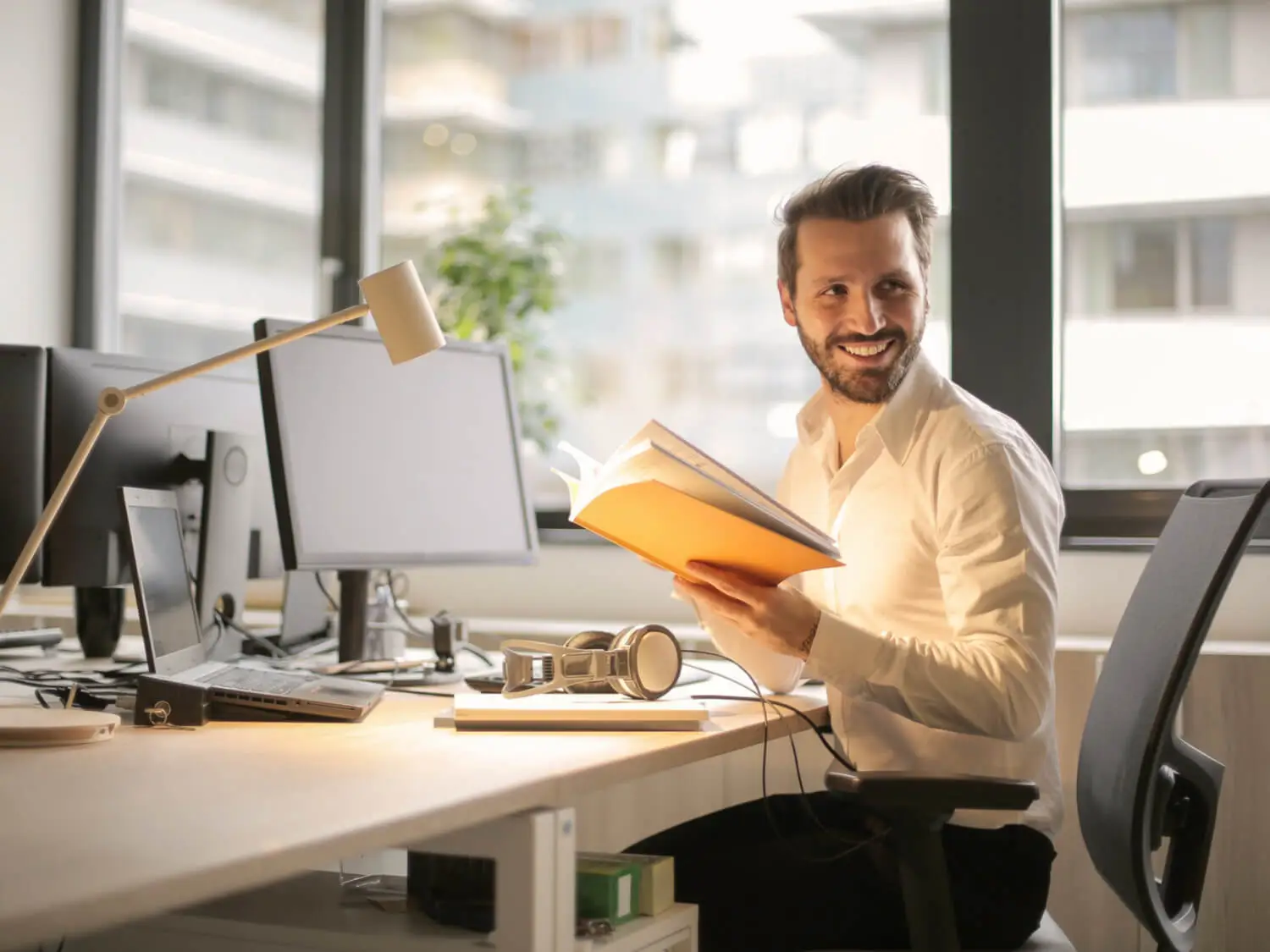 White Paper Writing Services Can Boost A Content Marketing Strategy In Different Ways
