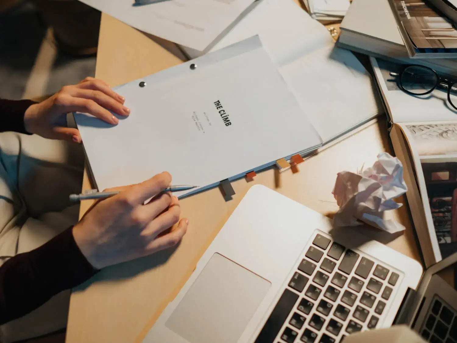 Top Benefits of Using Professional Scriptwriting Services